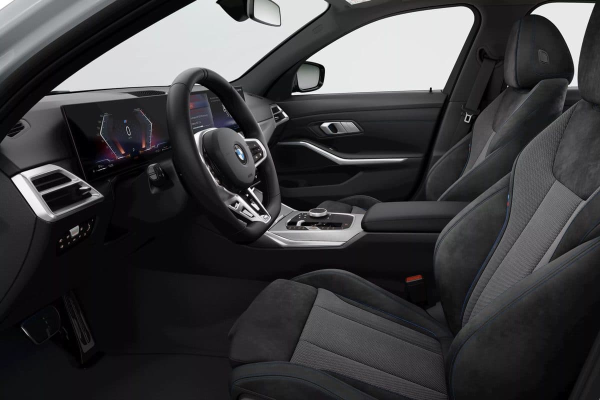 Interior dan dashboard BMW 3 Series