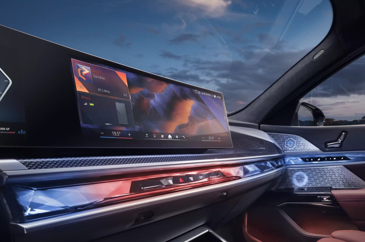 Interior dan dashboard BMW 7 Series